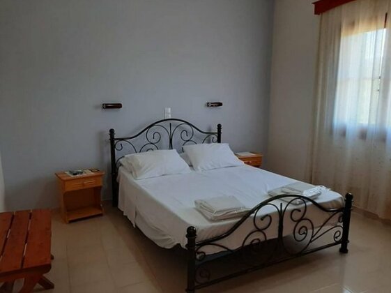 The Red Dragon - Photo3
