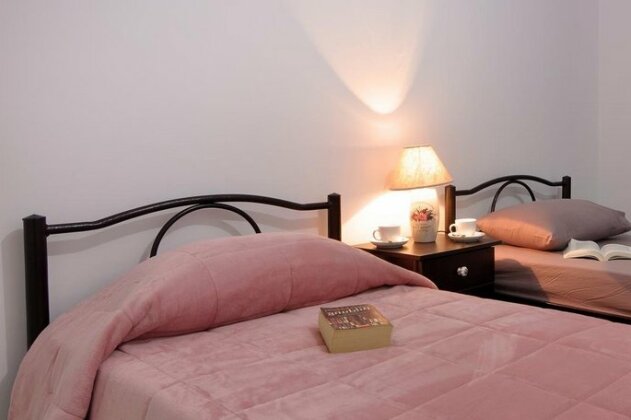 Theony's House - Photo5