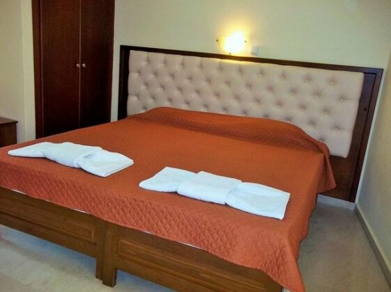 Toula's Apartments - Photo4