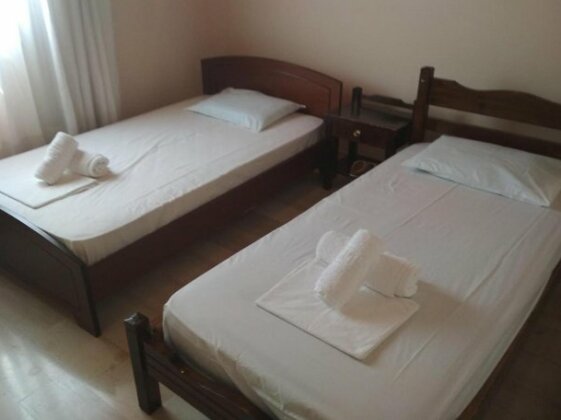 Traditional house Garounas - Photo5