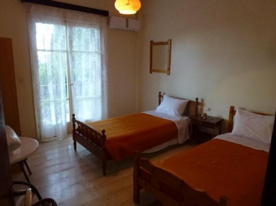 Tsaki apt - Photo3