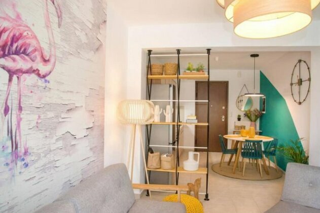 Unique Style Apartment - Photo3