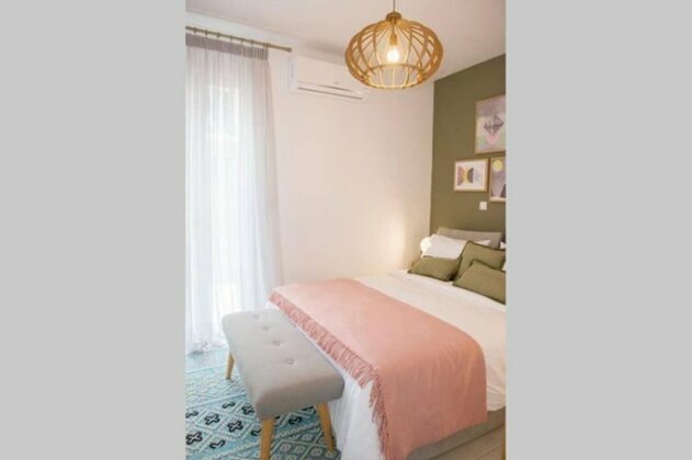 Unique Style Apartment - Photo5