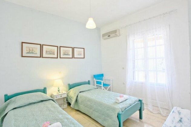 Vari Estate - Photo2