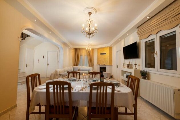 Vasilis Home - Photo2