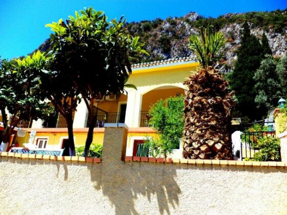Vassilis Apartments - Photo2