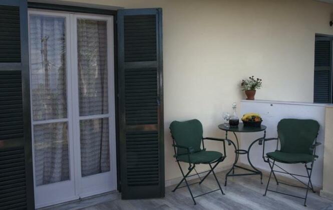 Veroniki Studios & Apartments - Photo3