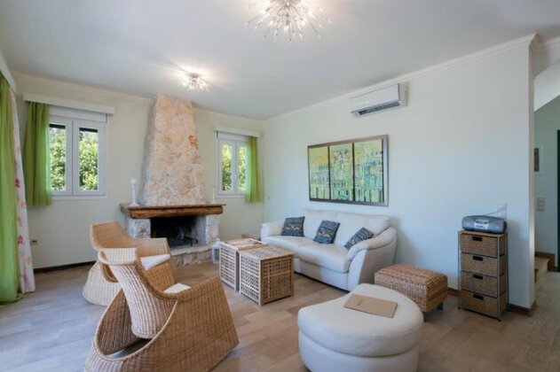 Villa Aziza Corfu Island - Photo3