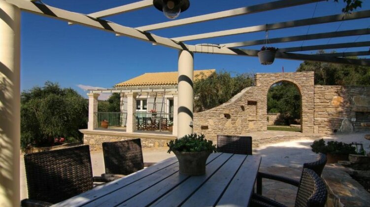 Villa Ellie - Photo2