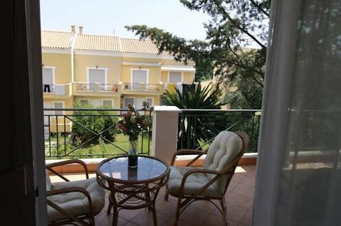 Villa Kanoni - Photo3