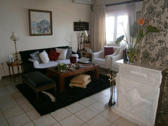 Villa of Roses - Photo2
