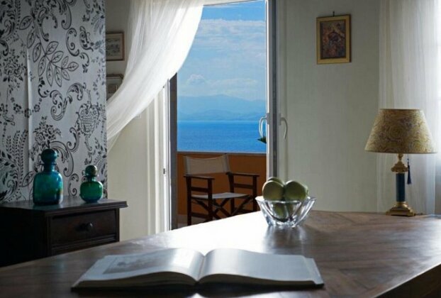 Villa of Roses - Photo5