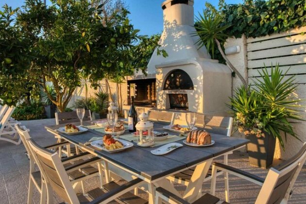 Villa Vozos - Photo4
