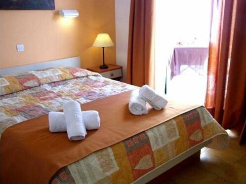 Vladimiros Apartments - Photo4