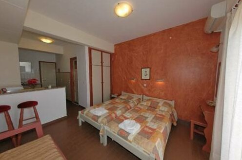 Vladimiros Apartments - Photo5