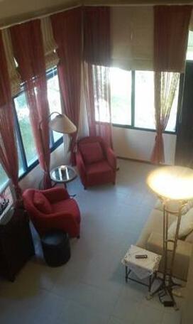 White Rose House 1 - Photo2