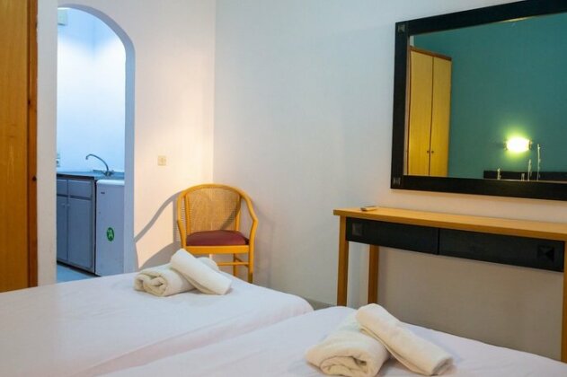 Wilde Rose Hotel - Photo3
