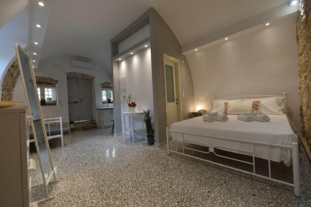 Yiasemi Corfu Luxury Studio - Photo2