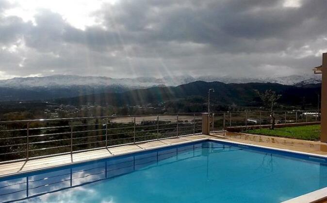Aksos Suites Accessible Accommodation - Photo2