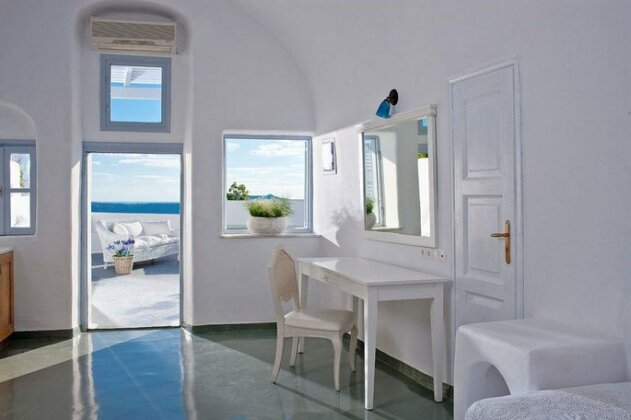 Cliff Side Suites Crete - Photo2