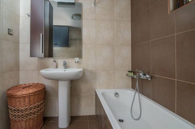 Marika Traditional Home - Photo3