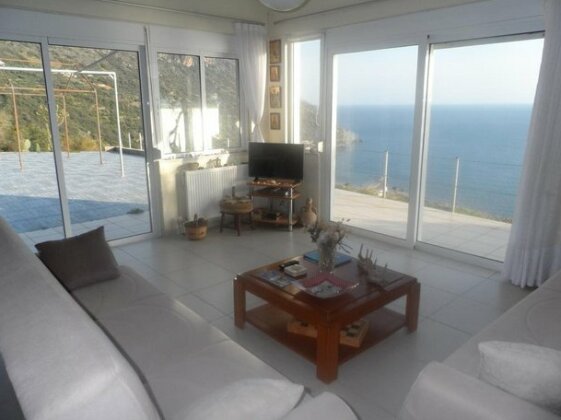 Michalis Holiday Home - Photo3