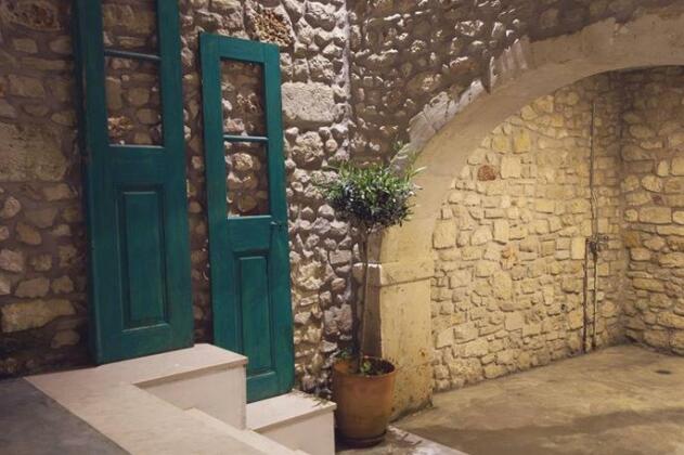 Myros House - Photo2