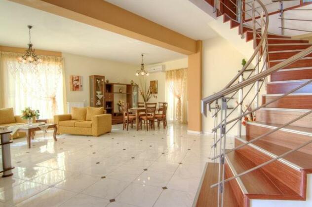Rodaries Villas - Photo2