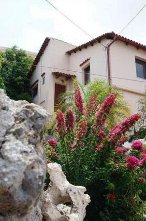 Silver House Crete - Photo2
