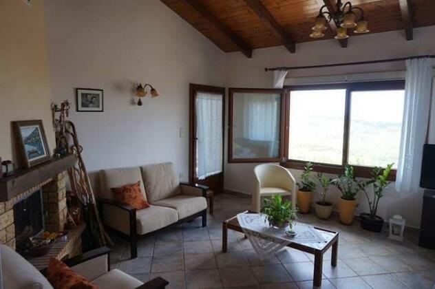 Silver House Crete - Photo3