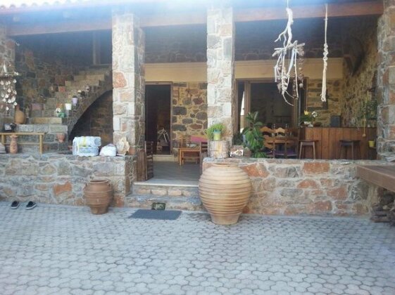 Traditional Village House Crete - Photo2