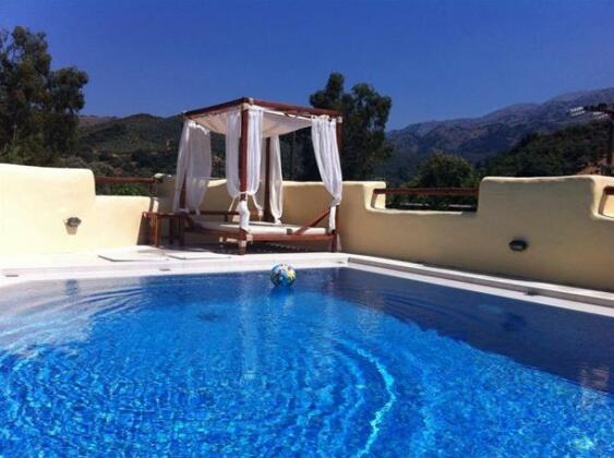 Verekinthos Villas - Photo5