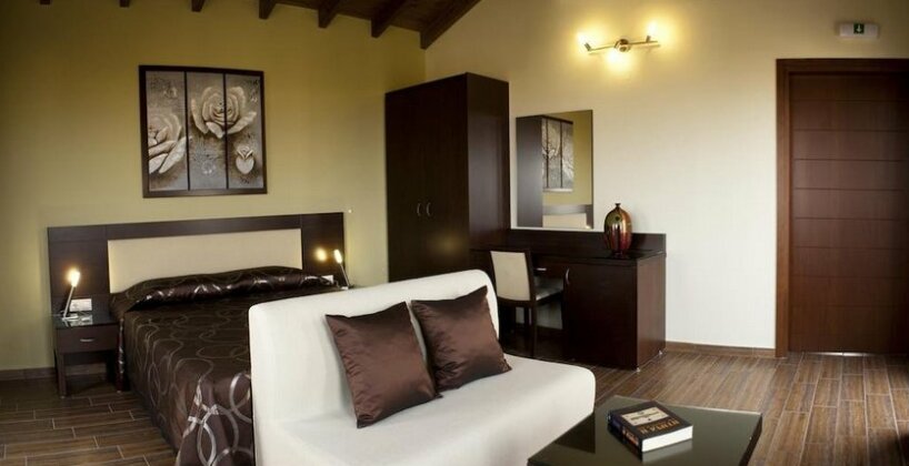 Villa Taos - Photo2