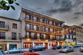 Art Pythia Hotel - Photo2