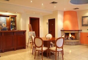 Art Pythia Hotel - Photo3