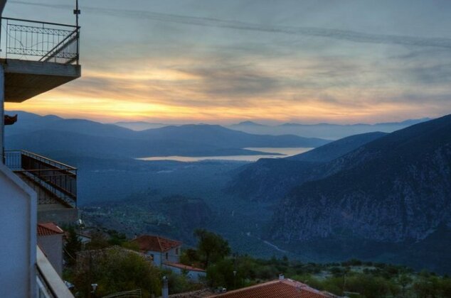 Hotel Athina Delphi - Photo2