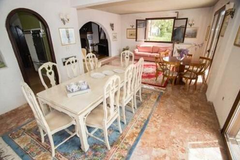 Villa Delphi - Photo4