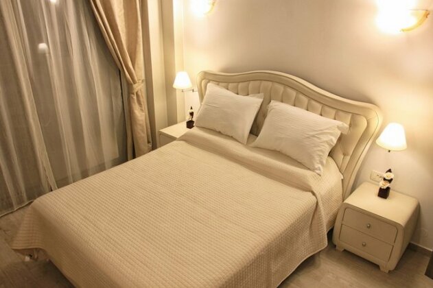 Alexandros Villa - Photo3