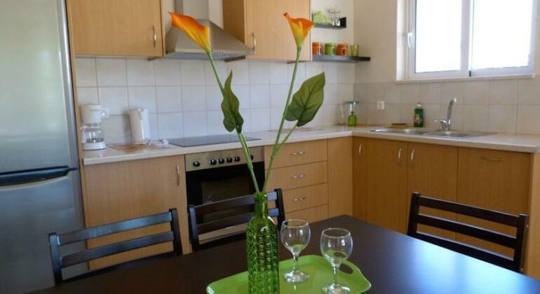 Azure Beach Villas - Photo2