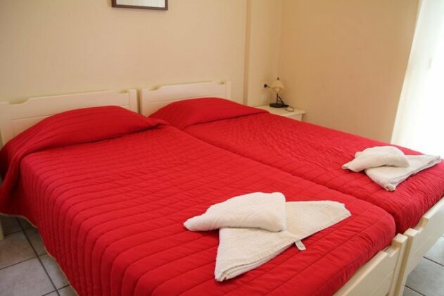 Zefyros Apartments - Photo4
