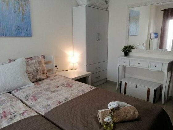Apartment Nea Peramos - Photo3