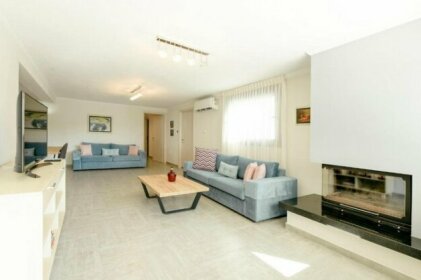 W Rooms East Macedonia and Thrace