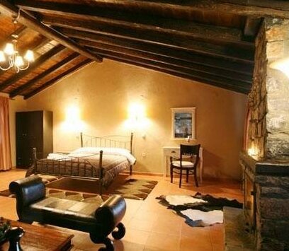 Grand House Suites - Photo2