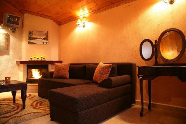 Karavitis Guesthouse - Photo2