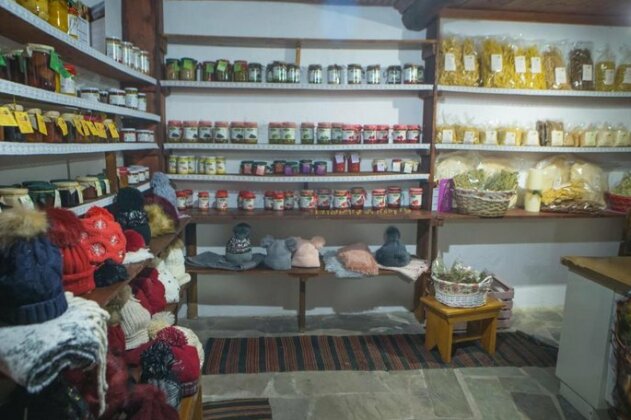 Konaki inn - Photo2