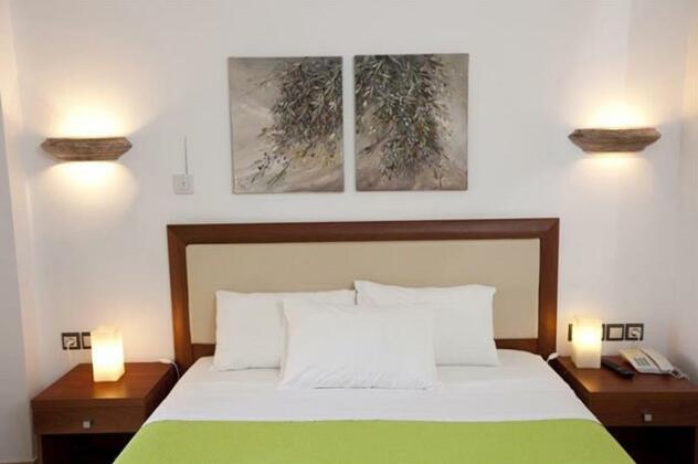 Berdoussis Hotel - Photo3