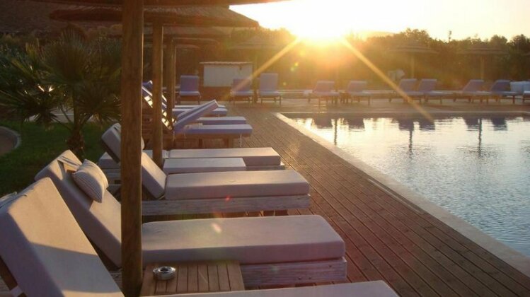 Double Bay Beach Hotel - Photo3