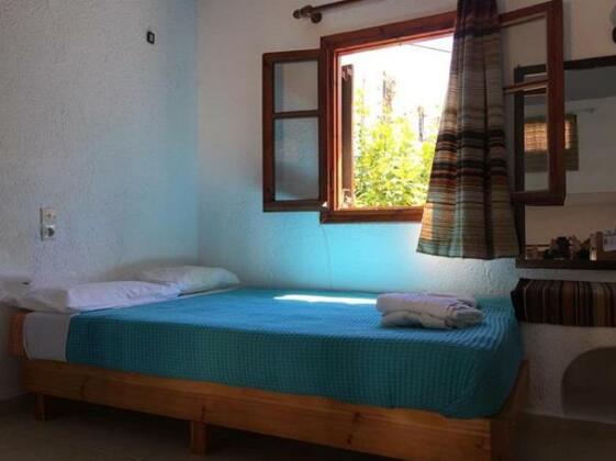 Athina Rooms Elounda - Photo4