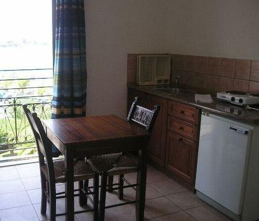 Corali Studios & Portobello Apartments - Photo4