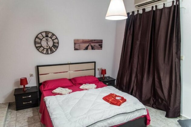 Elounda Apartments by The Sea - Photo5